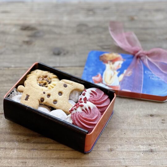 一宮　クッキー缶